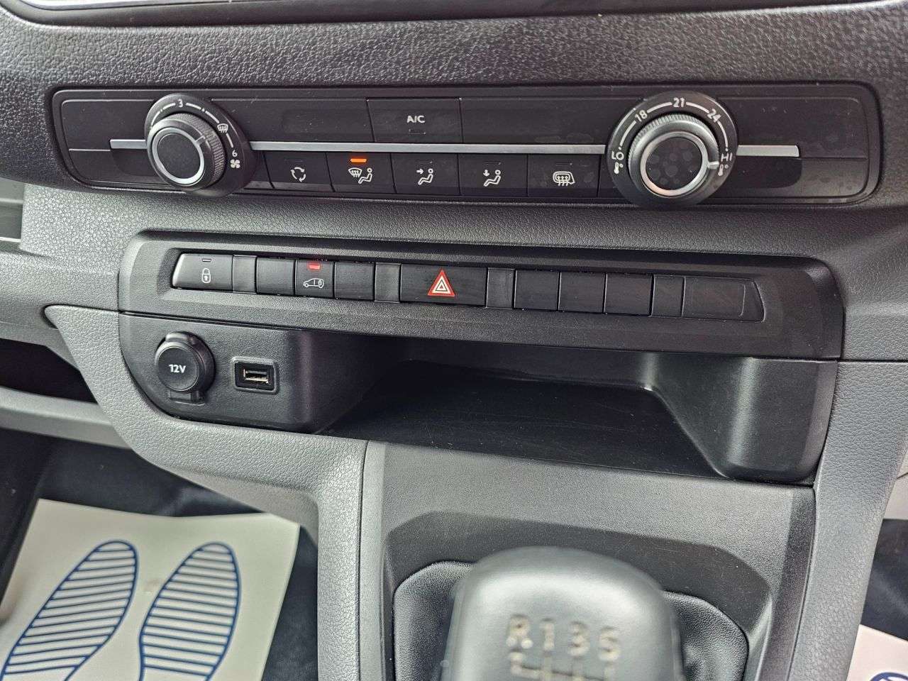 2021 PEUGEOT EXPERT 2021 PEUGEOT EXPERT