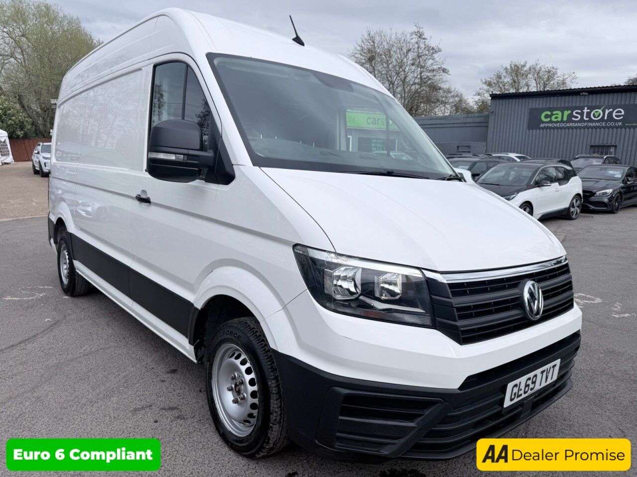 A 2019 VOLKSWAGEN CRAFTER White 2.0 TDI Euro 6 panel van, 133.700 miles, ULEZ compliant, 6-Speed manu A 2019 VOLKSWAGEN CRAFTER White 2.0 TDI Euro 6 panel van, 133.700 miles, ULEZ compliant, 6-Speed manu