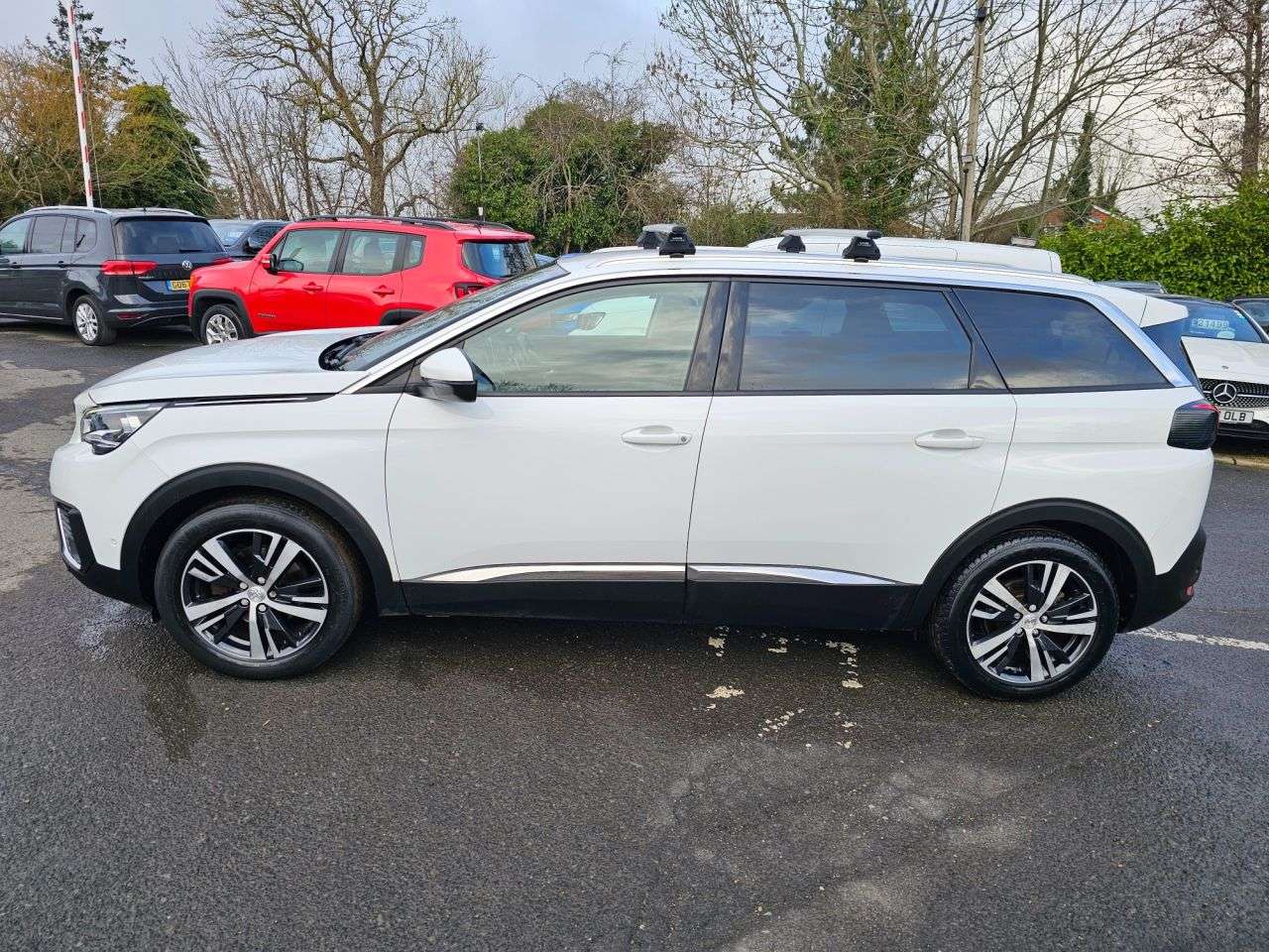 2018 PEUGEOT 5008 2018 PEUGEOT 5008