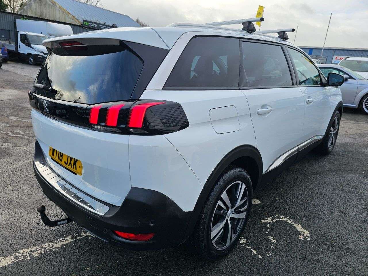 2018 PEUGEOT 5008 2018 PEUGEOT 5008