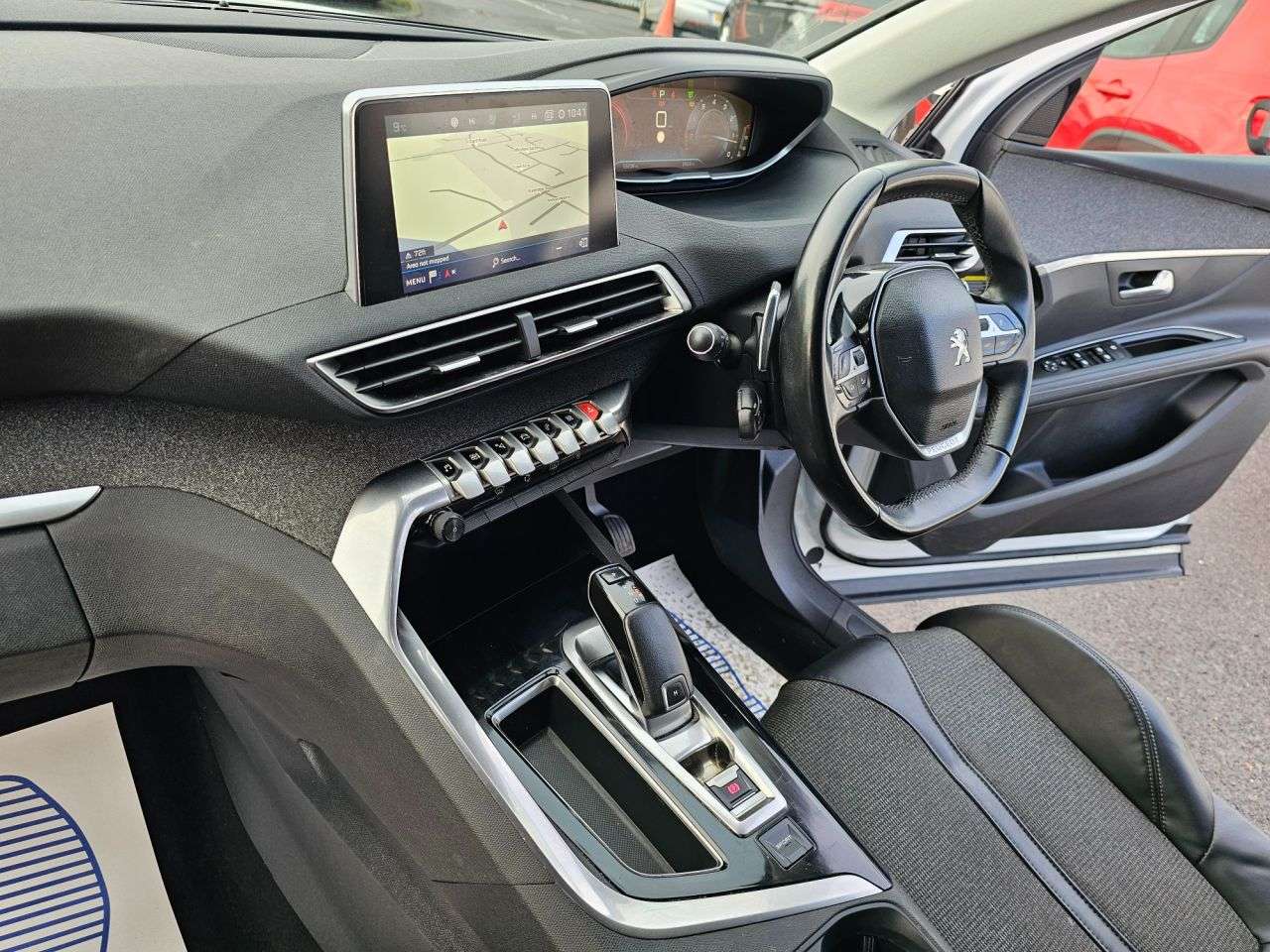 2018 PEUGEOT 5008 2018 PEUGEOT 5008