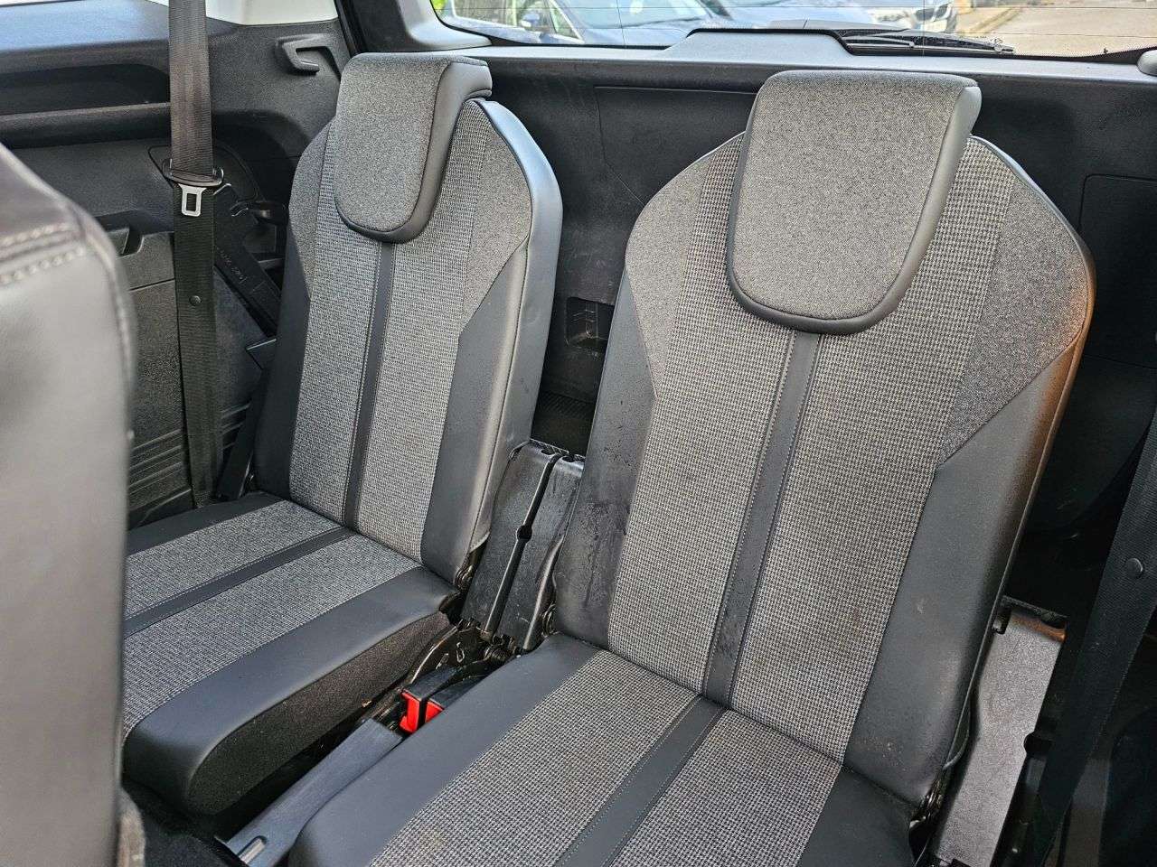 2018 PEUGEOT 5008 2018 PEUGEOT 5008