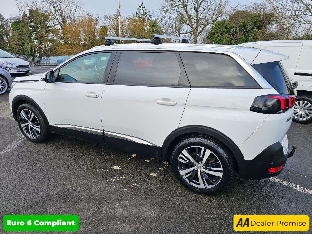 2018 PEUGEOT 5008 2018 PEUGEOT 5008