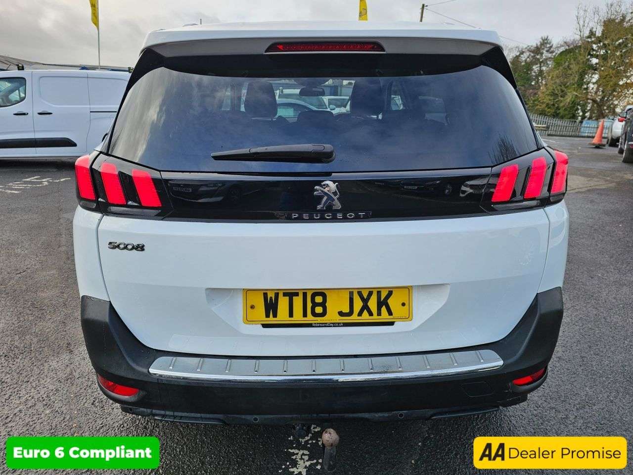 2018 PEUGEOT 5008 2018 PEUGEOT 5008