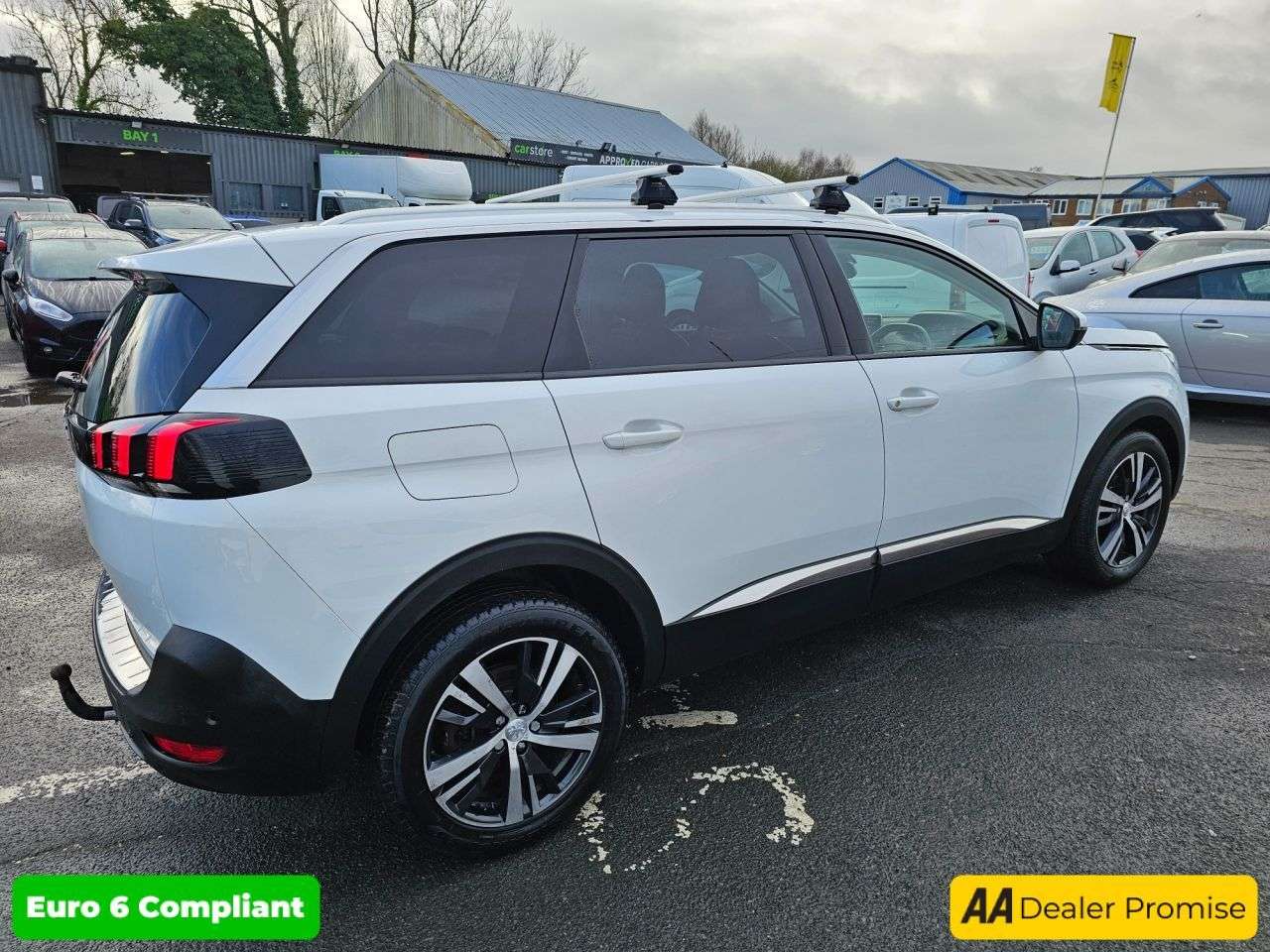 2018 PEUGEOT 5008 2018 PEUGEOT 5008