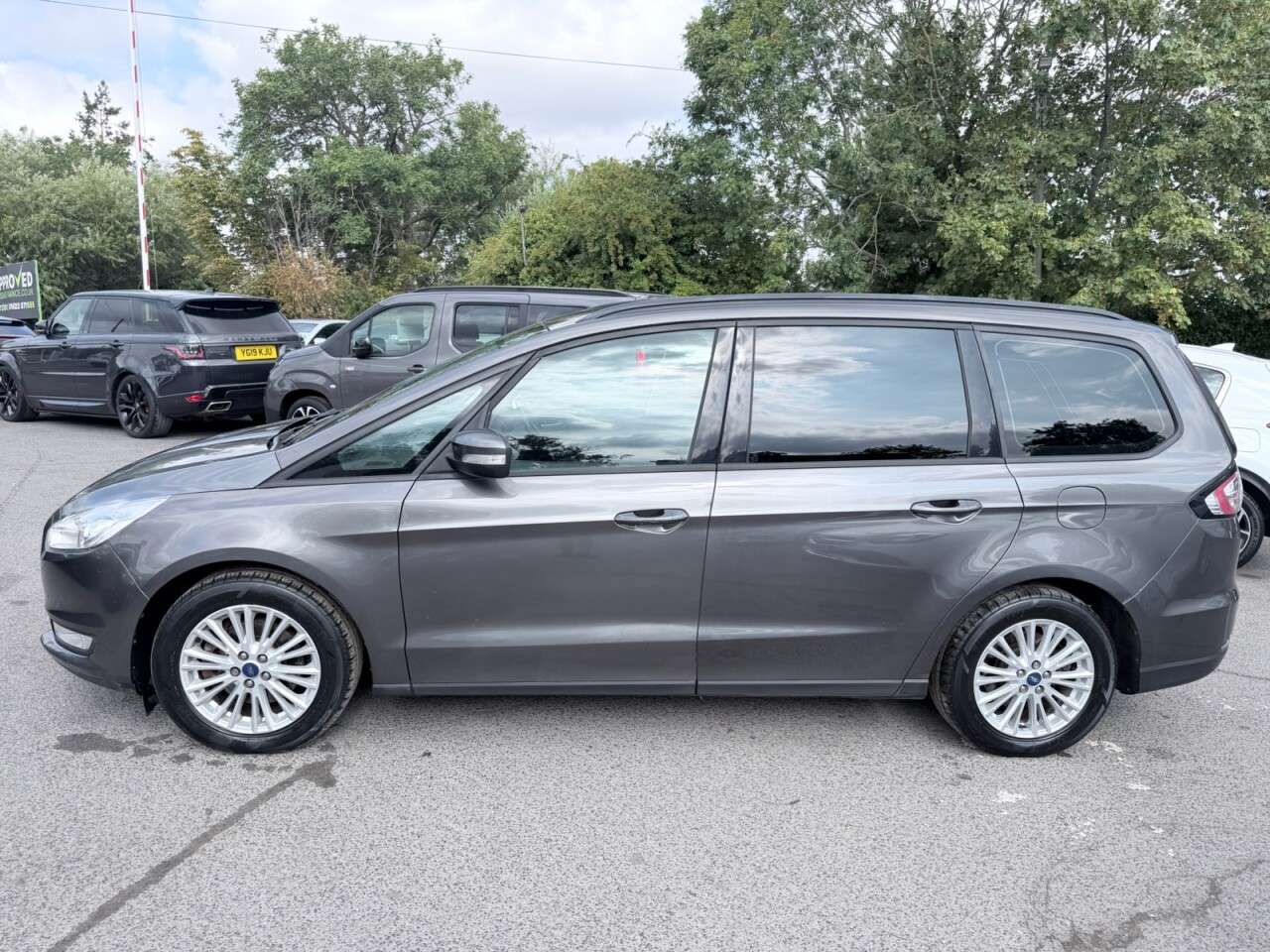 A 2016 FORD GALAXY ZETEC TDCI A 2016 FORD GALAXY ZETEC TDCI