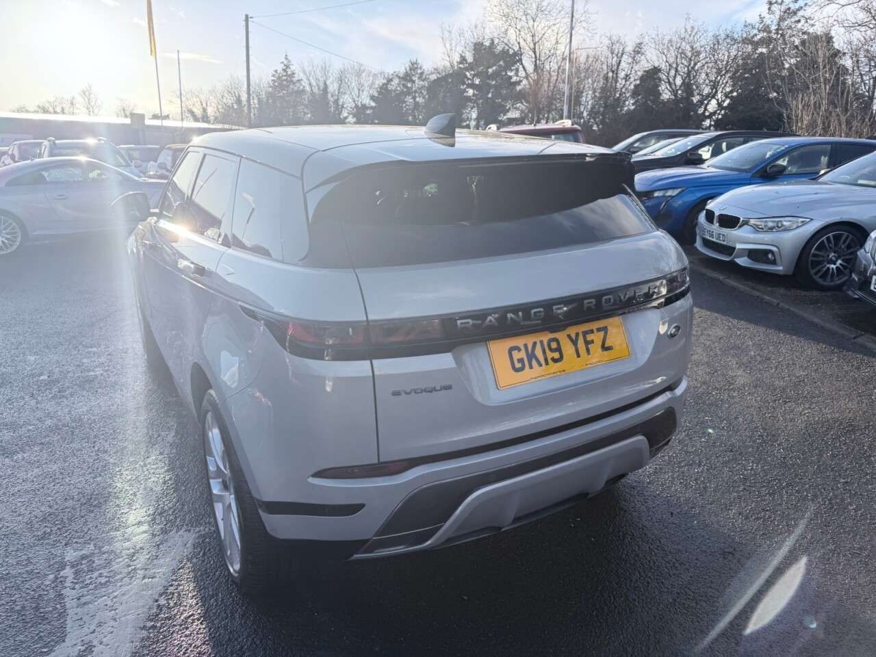 2019 LAND ROVER RANGE ROVER EVOQUE 2019 LAND ROVER RANGE ROVER EVOQUE