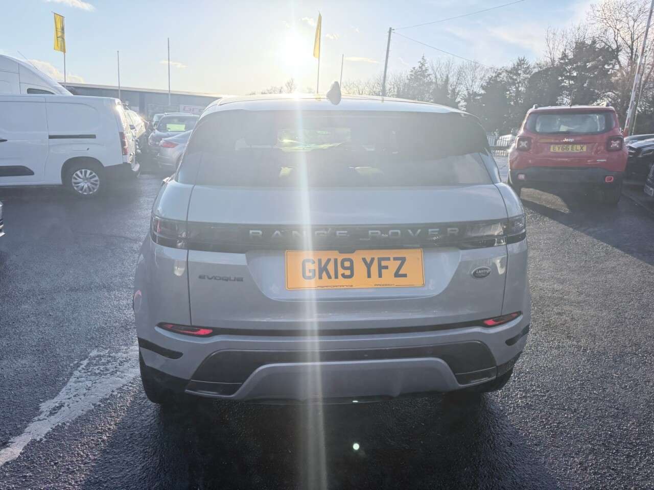 2019 LAND ROVER RANGE ROVER EVOQUE 2019 LAND ROVER RANGE ROVER EVOQUE