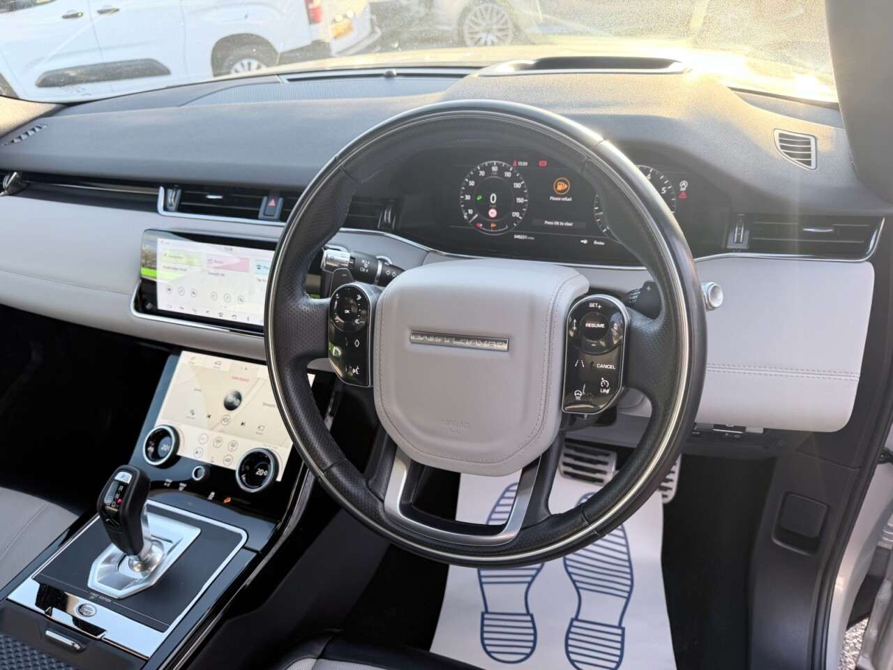 2019 LAND ROVER RANGE ROVER EVOQUE 2019 LAND ROVER RANGE ROVER EVOQUE