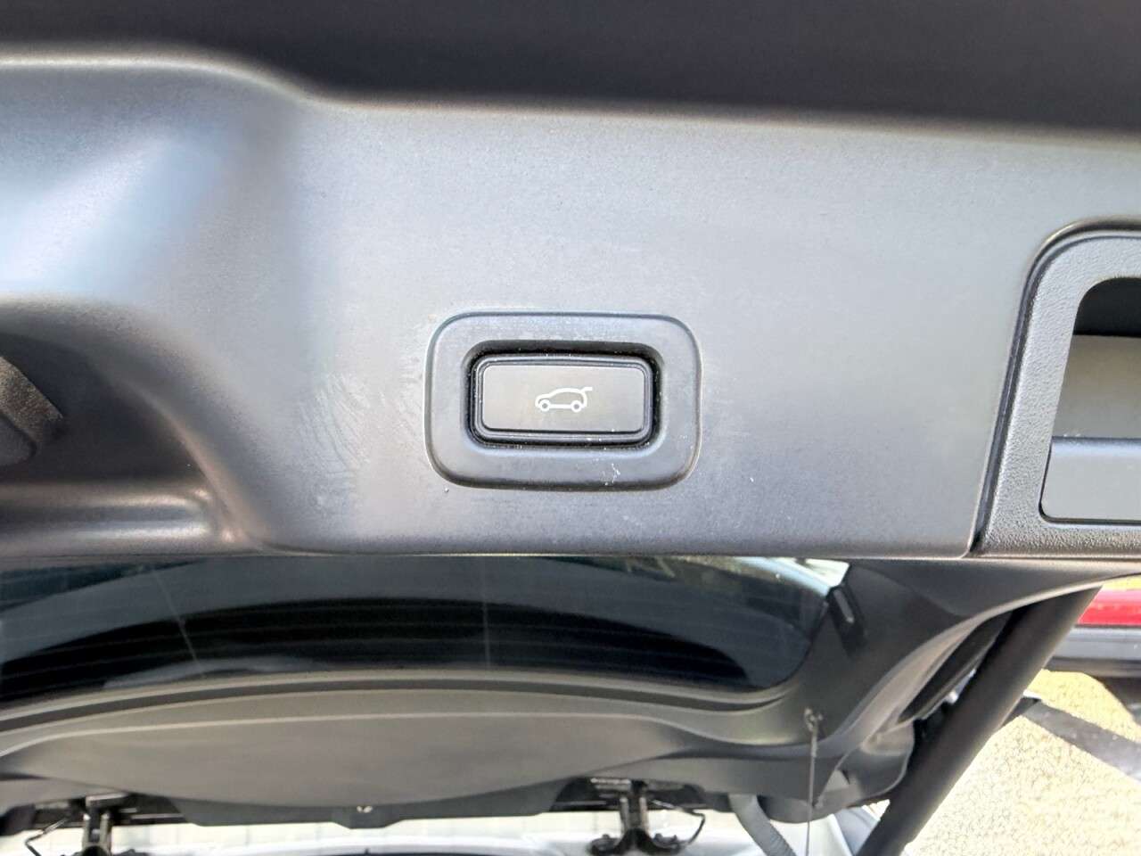 2019 LAND ROVER RANGE ROVER EVOQUE 2019 LAND ROVER RANGE ROVER EVOQUE