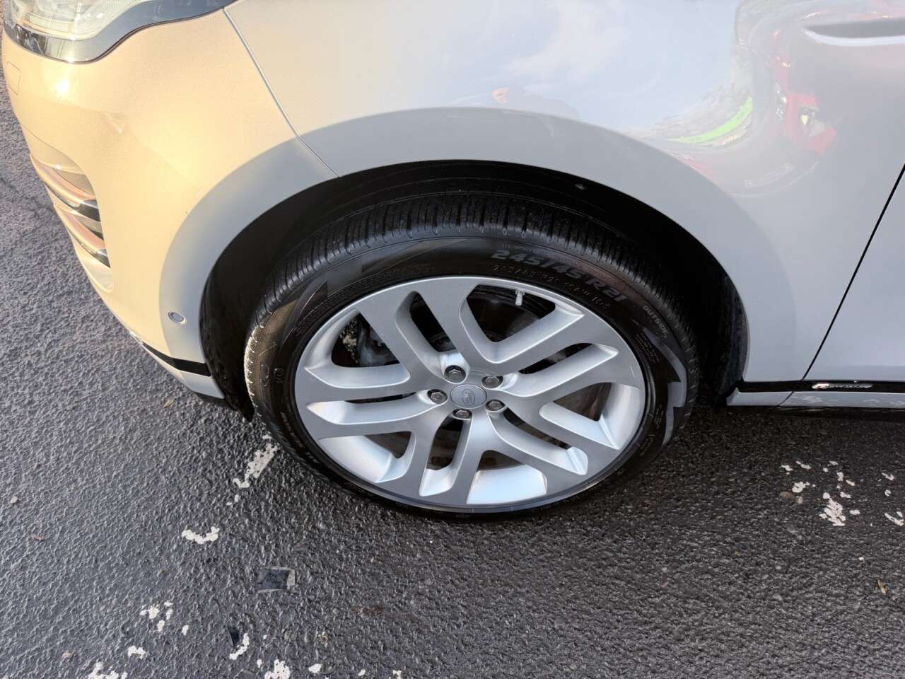 2019 LAND ROVER RANGE ROVER EVOQUE 2019 LAND ROVER RANGE ROVER EVOQUE