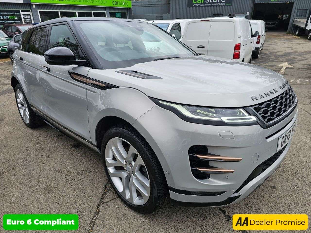 A 2019 LAND ROVER RANGE ROVER EVOQUE Silver 2.0 P250 MHEV Euro 6 SUV, 40,159 miles, ULEZ compliant, Automatic, 4 A 2019 LAND ROVER RANGE ROVER EVOQUE Silver 2.0 P250 MHEV Euro 6 SUV, 40,159 miles, ULEZ compliant, Automatic, 4
