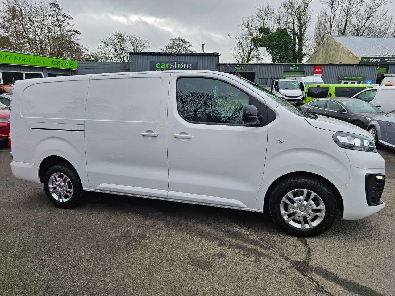 2023 VAUXHALL VIVARO 2023 VAUXHALL VIVARO