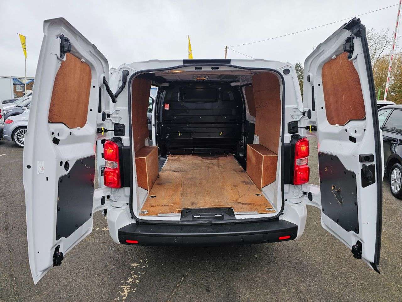 2023 VAUXHALL VIVARO 2023 VAUXHALL VIVARO