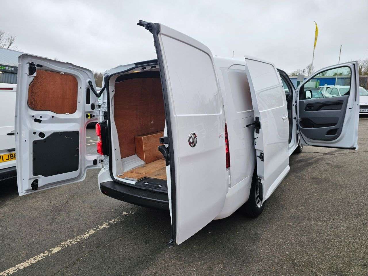 2023 VAUXHALL VIVARO 2023 VAUXHALL VIVARO