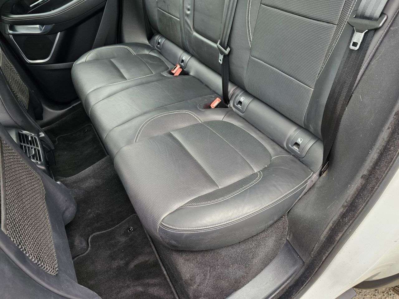 2018 JAGUAR E-PACE 2018 JAGUAR E-PACE