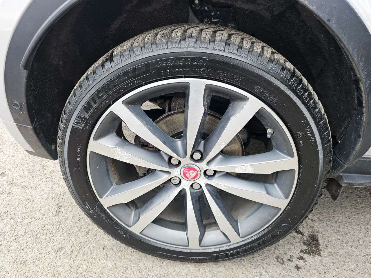 2018 JAGUAR E-PACE 2018 JAGUAR E-PACE