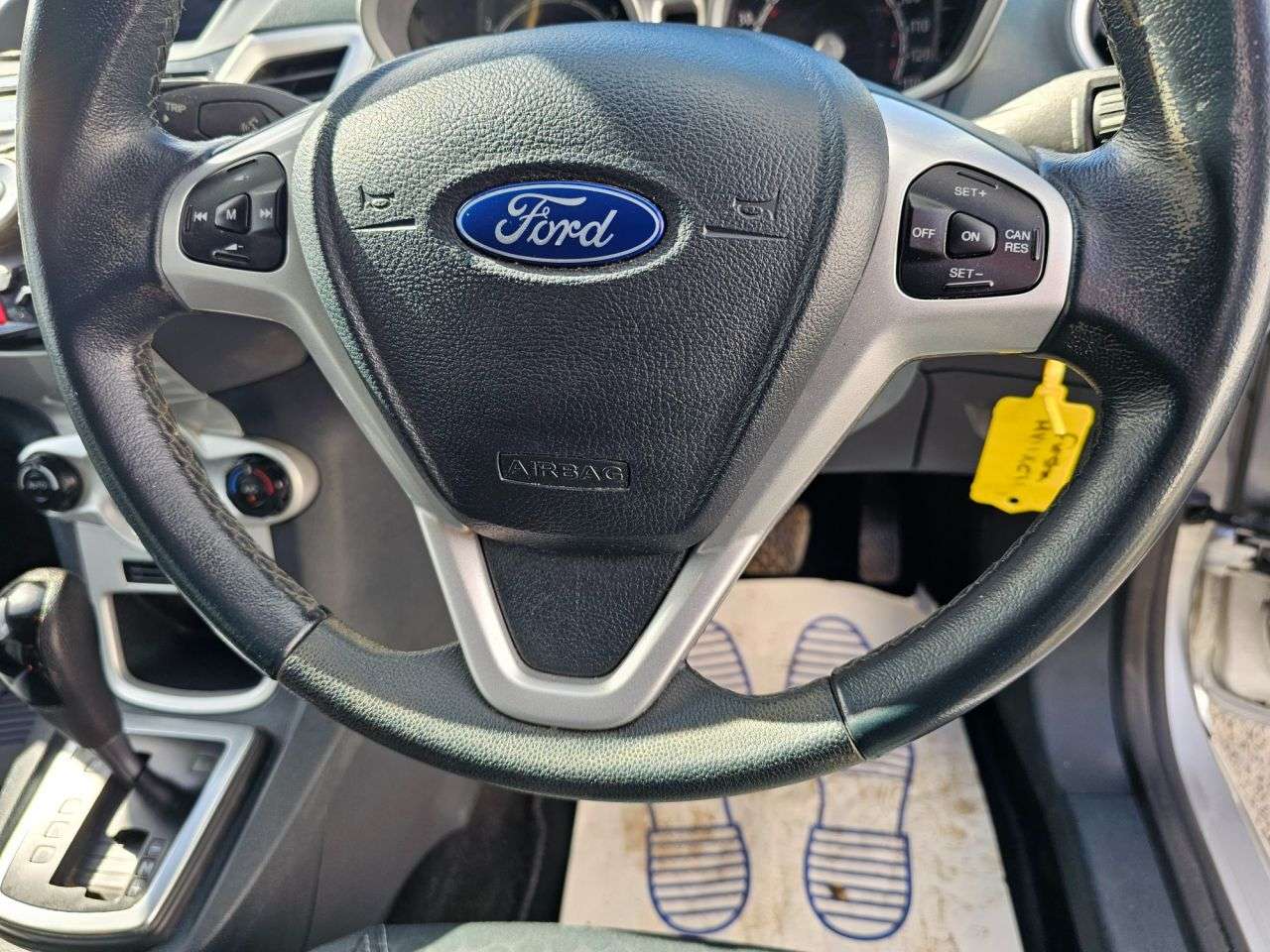 2011 FORD FIESTA 2011 FORD FIESTA
