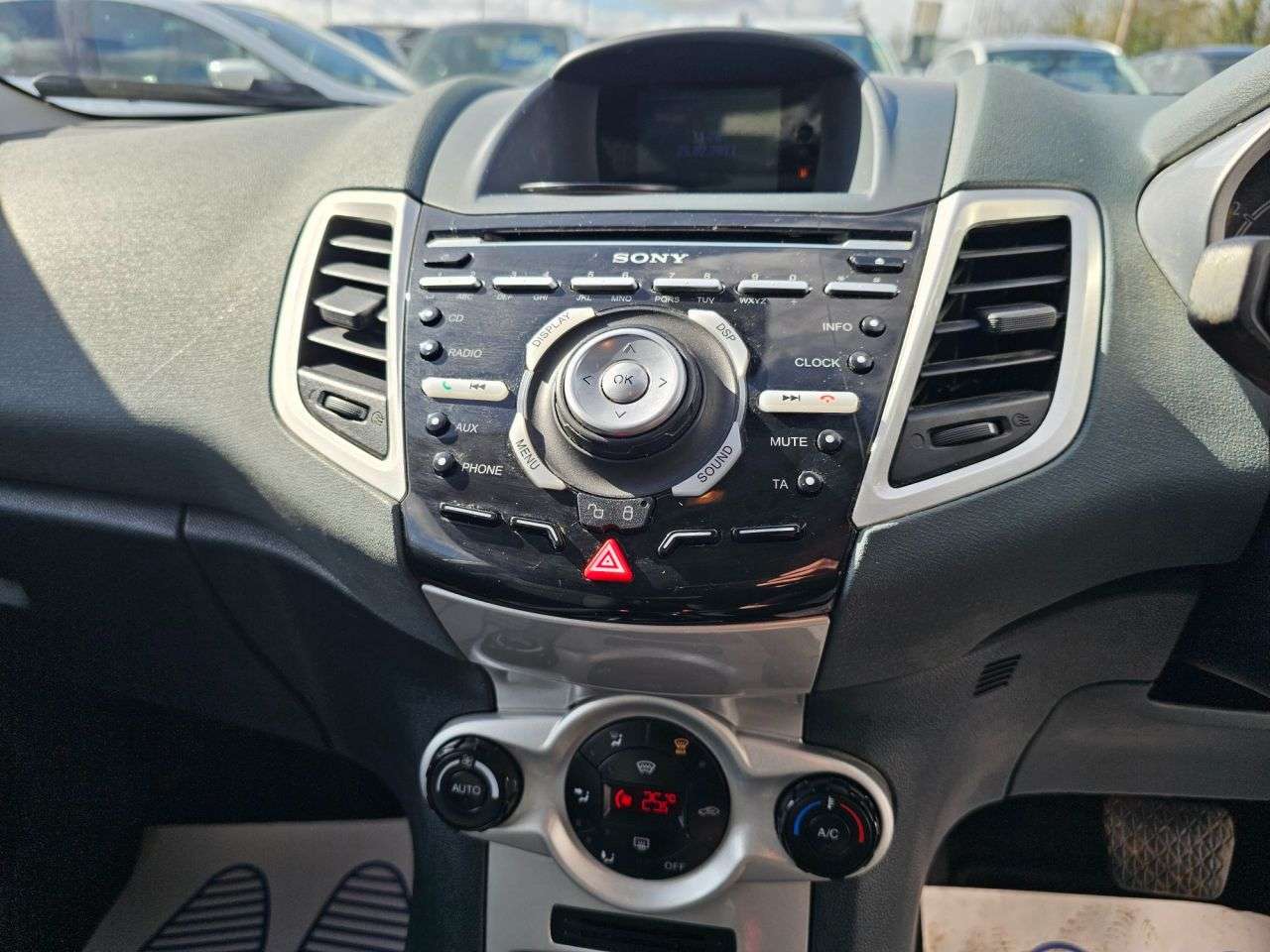 2011 FORD FIESTA 2011 FORD FIESTA