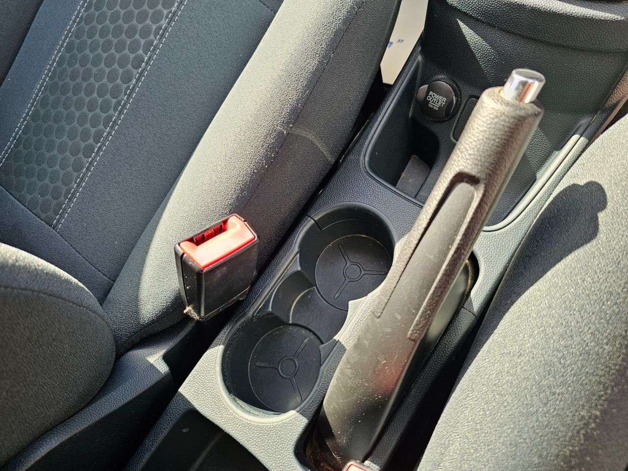 2011 FORD FIESTA 2011 FORD FIESTA