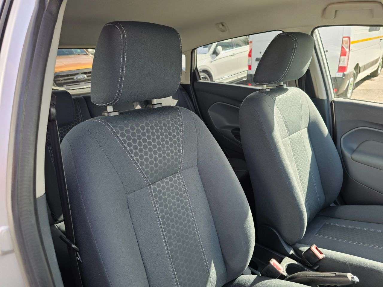 2011 FORD FIESTA 2011 FORD FIESTA