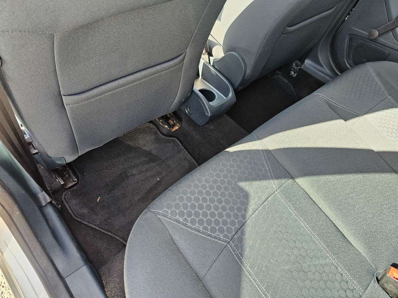 2011 FORD FIESTA 2011 FORD FIESTA