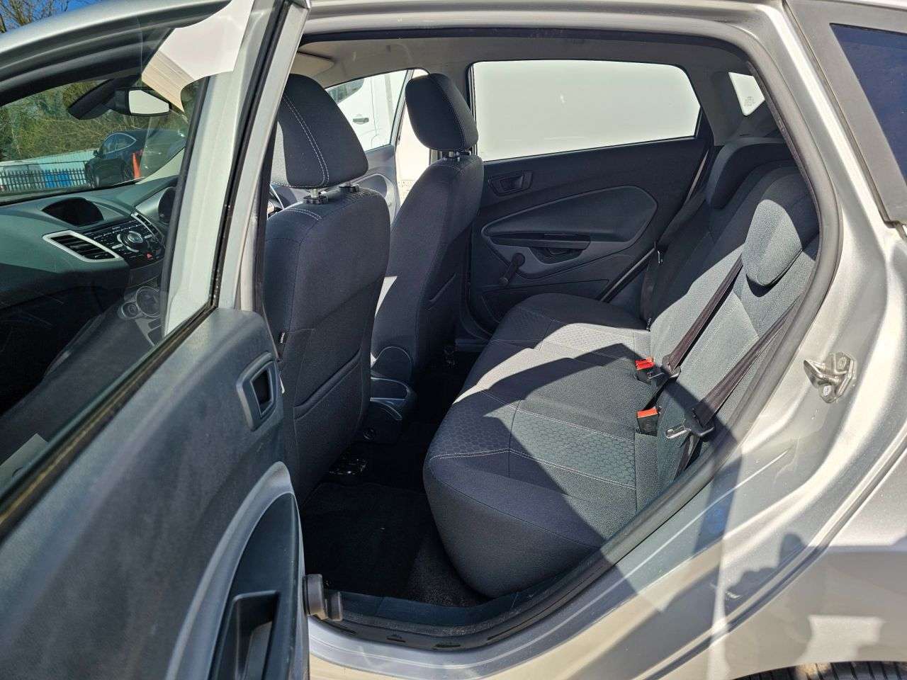 2011 FORD FIESTA 2011 FORD FIESTA