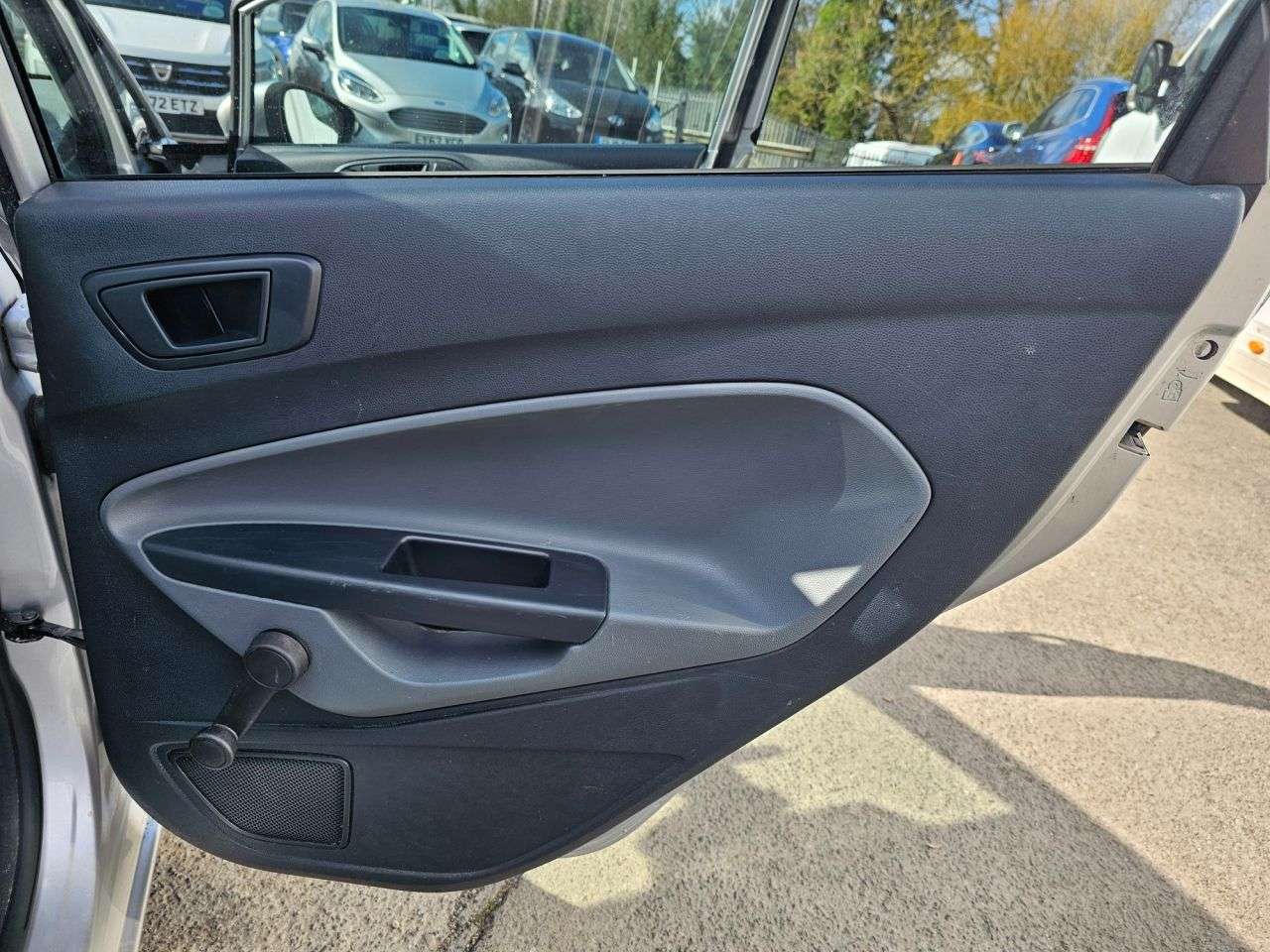 2011 FORD FIESTA 2011 FORD FIESTA