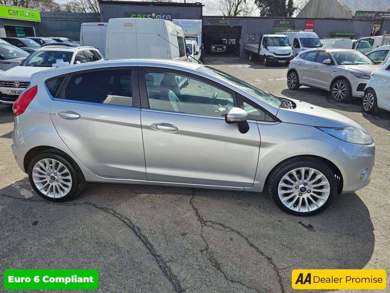 2011 FORD FIESTA 2011 FORD FIESTA