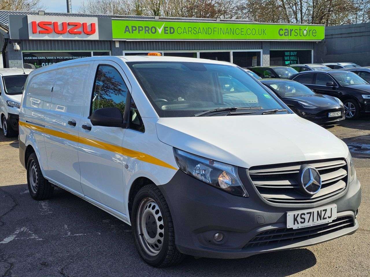 A 2022 MERCEDES-BENZ VITO White 2.0 116 CDI Progressive Euro 6 panel van, 69,700 miles, ULEZ complian A 2022 MERCEDES-BENZ VITO White 2.0 116 CDI Progressive Euro 6 panel van, 69,700 miles, ULEZ complian