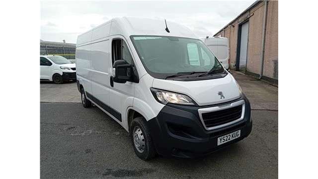 A 2022 PEUGEOT BOXER White 2.2 BlueHDi Euro 6 panel van, 69,700 miles, ULEZ compliant, 6-speed m A 2022 PEUGEOT BOXER White 2.2 BlueHDi Euro 6 panel van, 69,700 miles, ULEZ compliant, 6-speed m