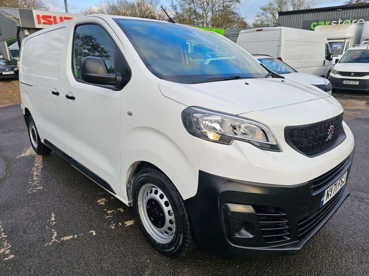 A 2021 PEUGEOT EXPERT White 1.5 BlueHDi Euro 6 panel , 49,500 miles, ULEZ compliant, 6-Speed manu A 2021 PEUGEOT EXPERT White 1.5 BlueHDi Euro 6 panel , 49,500 miles, ULEZ compliant, 6-Speed manu