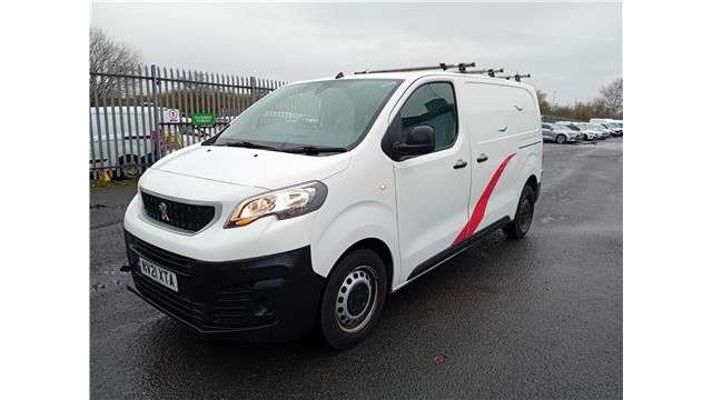 A 2021 PEUGEOT EXPERT White 2.0 BlueHDi Euro 6 panel, 49,960 miles, ULEZ compliant, 6-speed manua A 2021 PEUGEOT EXPERT White 2.0 BlueHDi Euro 6 panel, 49,960 miles, ULEZ compliant, 6-speed manua