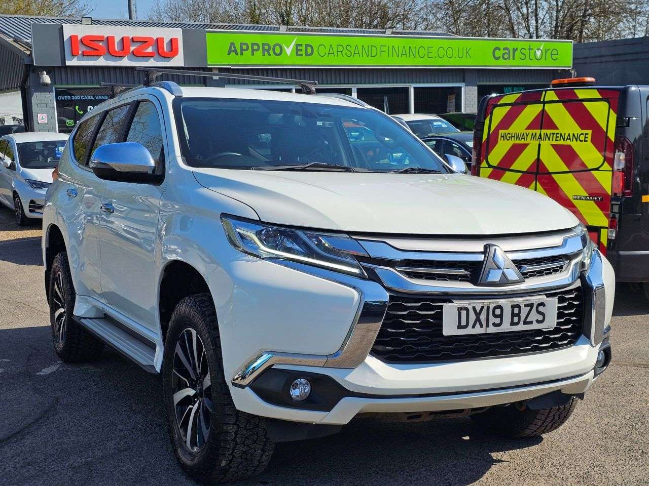 A 2019 MITSUBISHI SHOGUN SPORT White 2.4D 3 Euro 6 SUV, 102,000 miles, ULEZ compliant, Automatic, 4WD, 7 S A 2019 MITSUBISHI SHOGUN SPORT White 2.4D 3 Euro 6 SUV, 102,000 miles, ULEZ compliant, Automatic, 4WD, 7 S