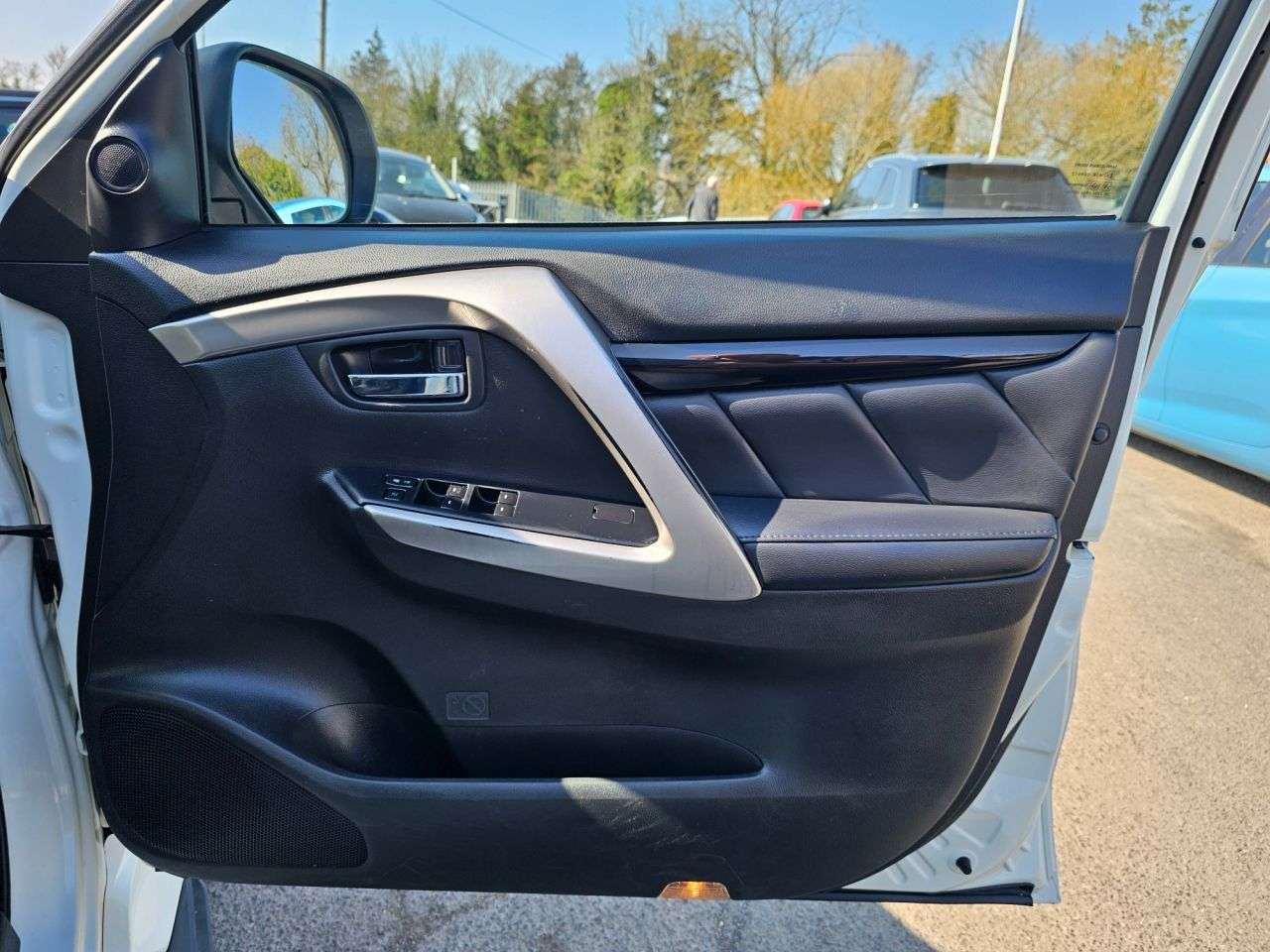 2019 MITSUBISHI SHOGUN SPORT 2019 MITSUBISHI SHOGUN SPORT