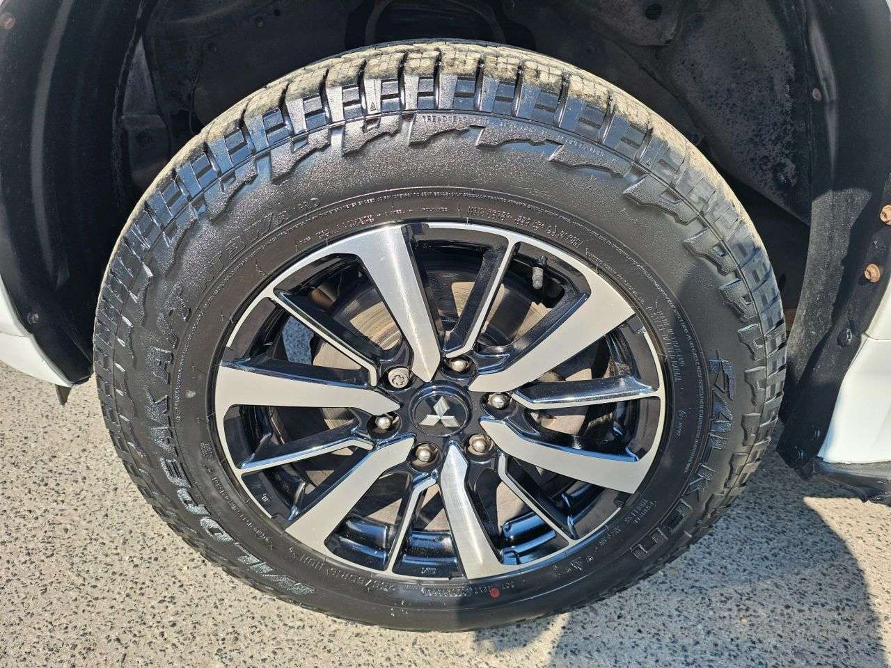 2019 MITSUBISHI SHOGUN SPORT 2019 MITSUBISHI SHOGUN SPORT