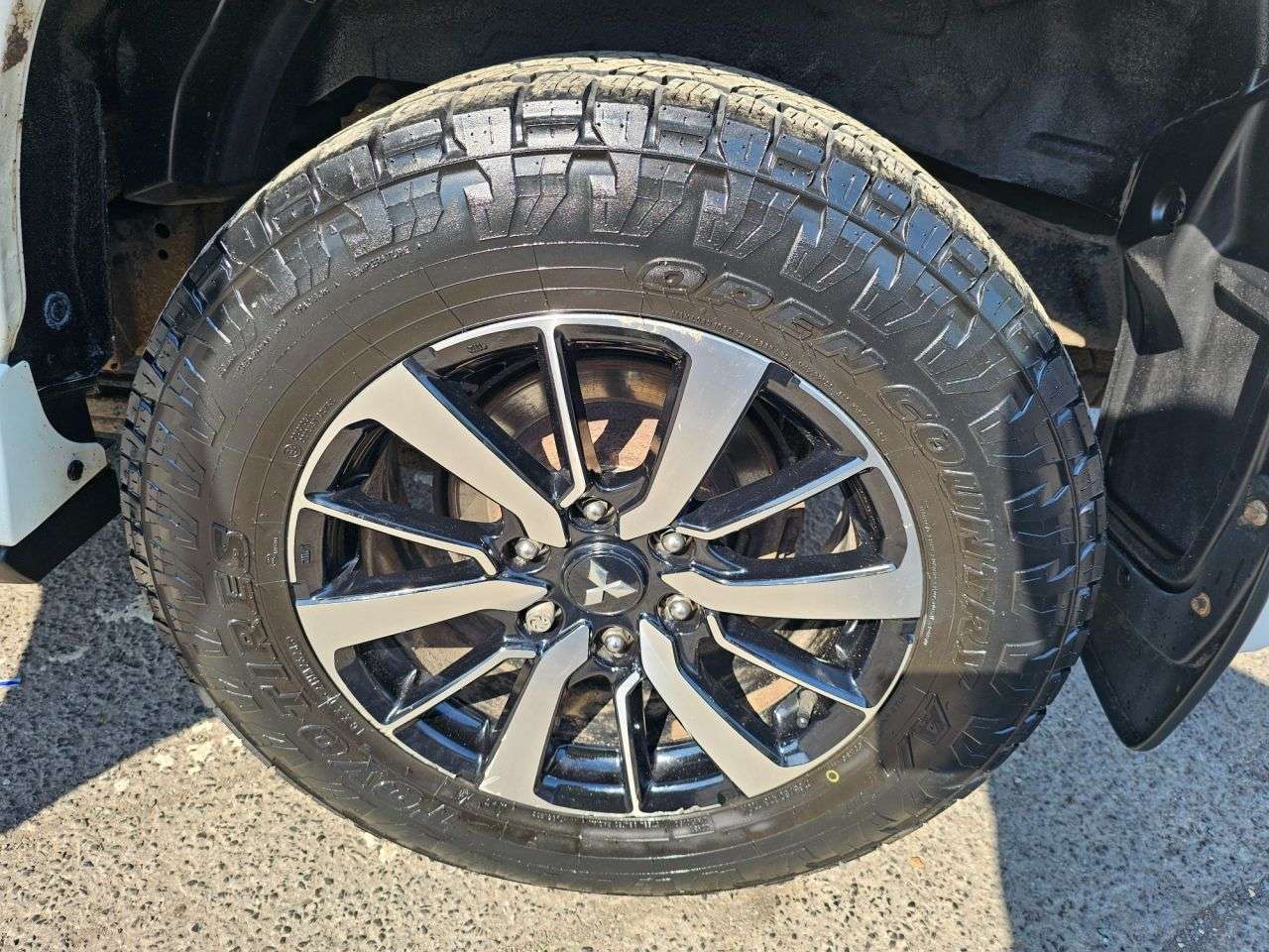 2019 MITSUBISHI SHOGUN SPORT 2019 MITSUBISHI SHOGUN SPORT