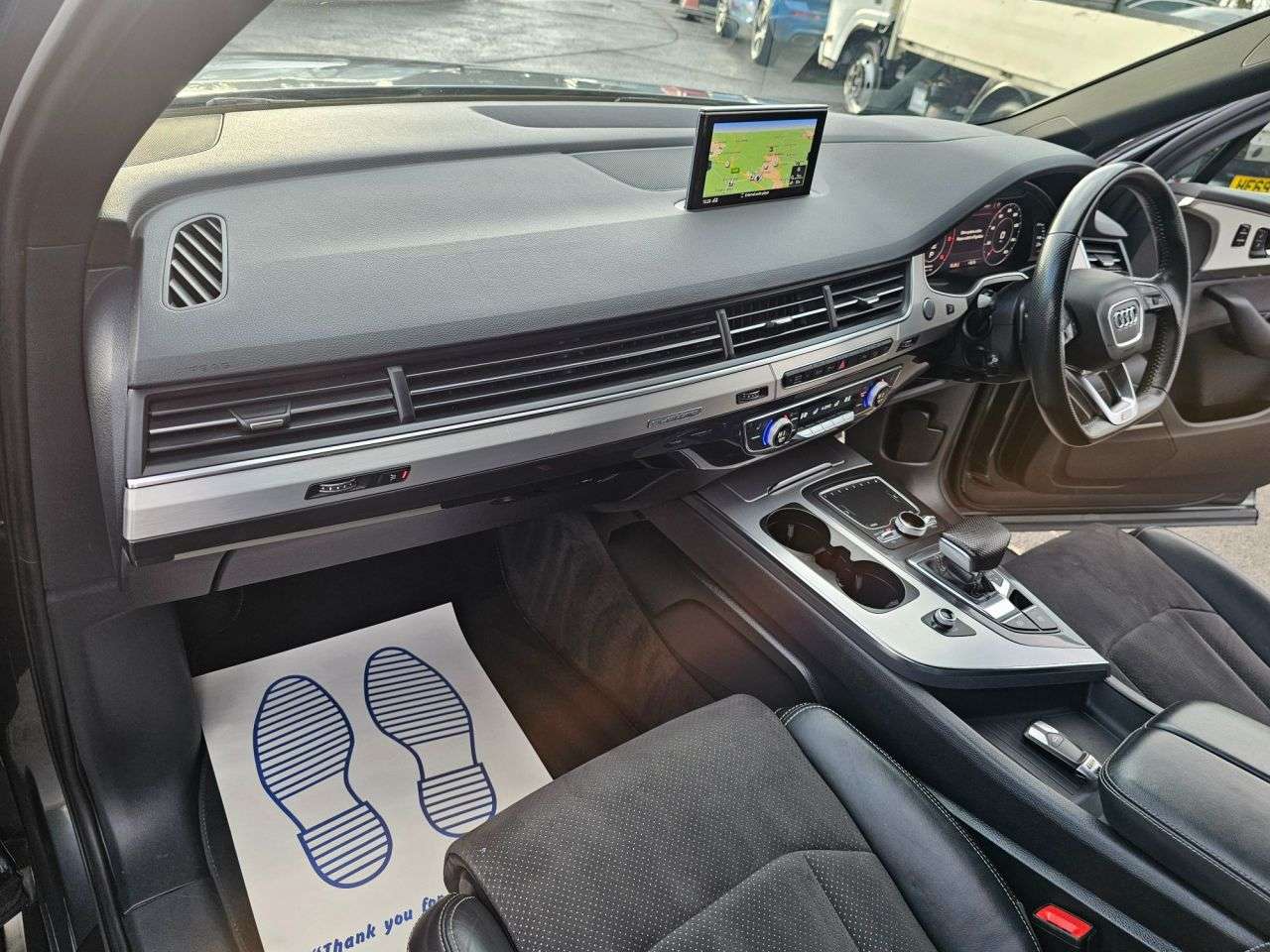 2019 AUDI Q7 2019 AUDI Q7