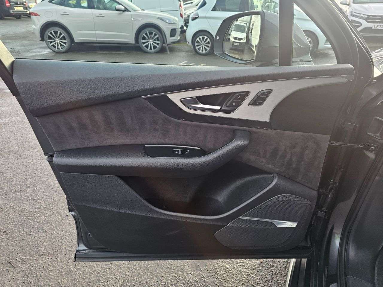 2019 AUDI Q7 2019 AUDI Q7