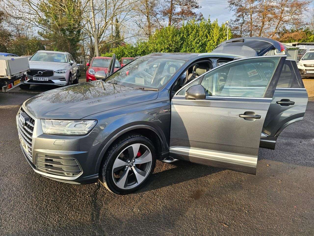 2019 AUDI Q7 2019 AUDI Q7