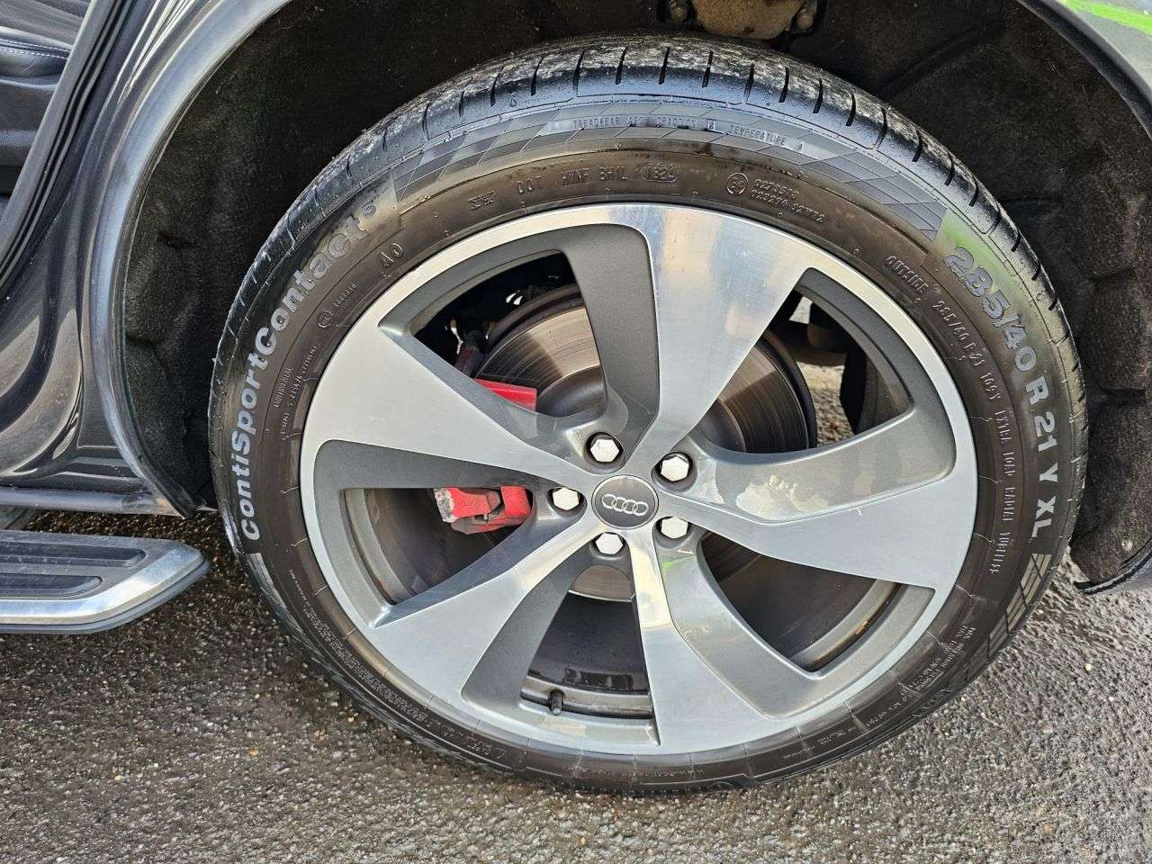 2019 AUDI Q7 2019 AUDI Q7