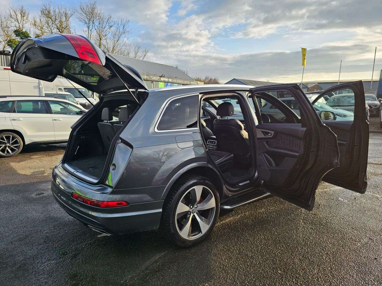 2019 AUDI Q7 2019 AUDI Q7