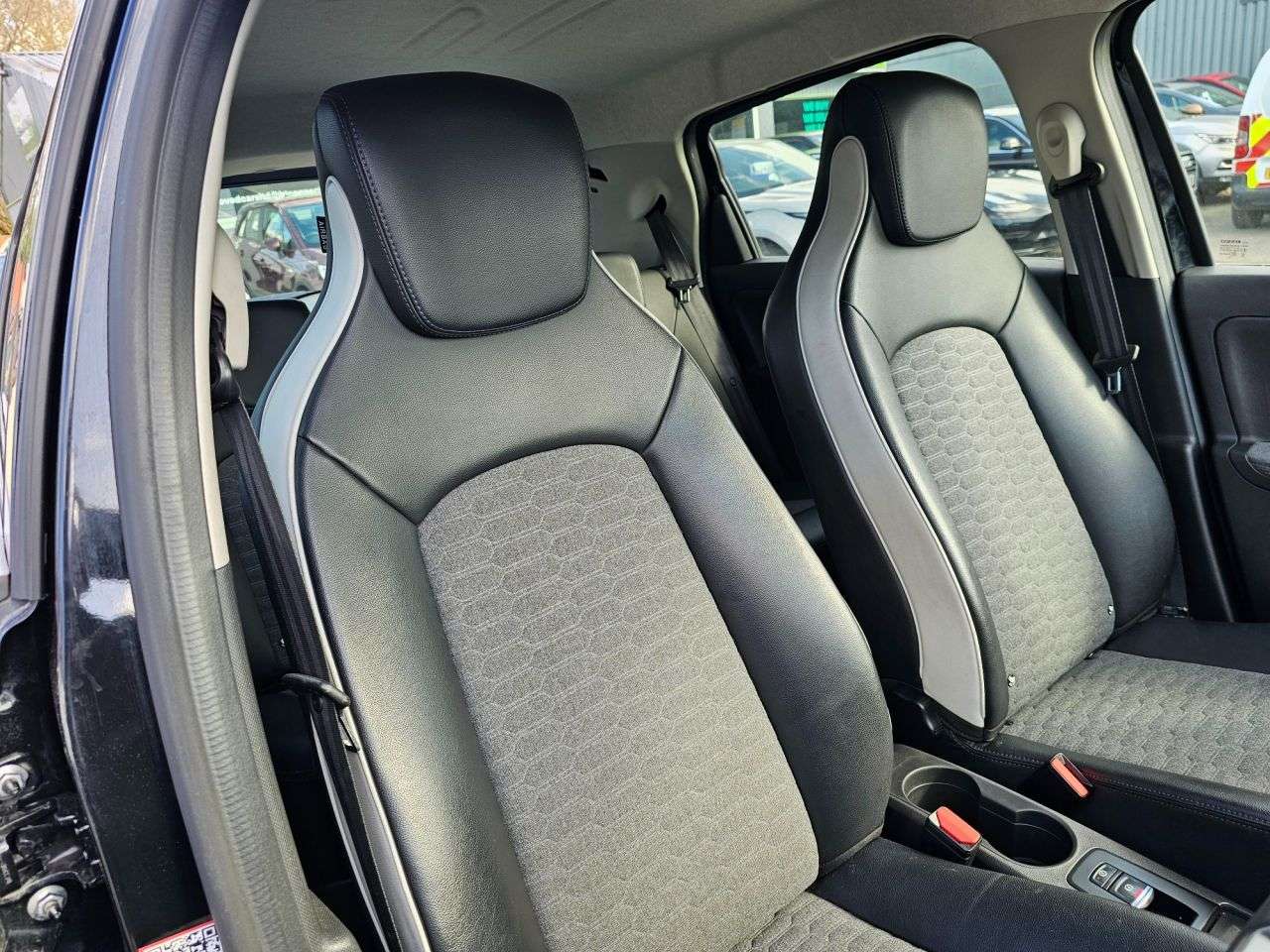 2021 RENAULT ZOE 2021 RENAULT ZOE