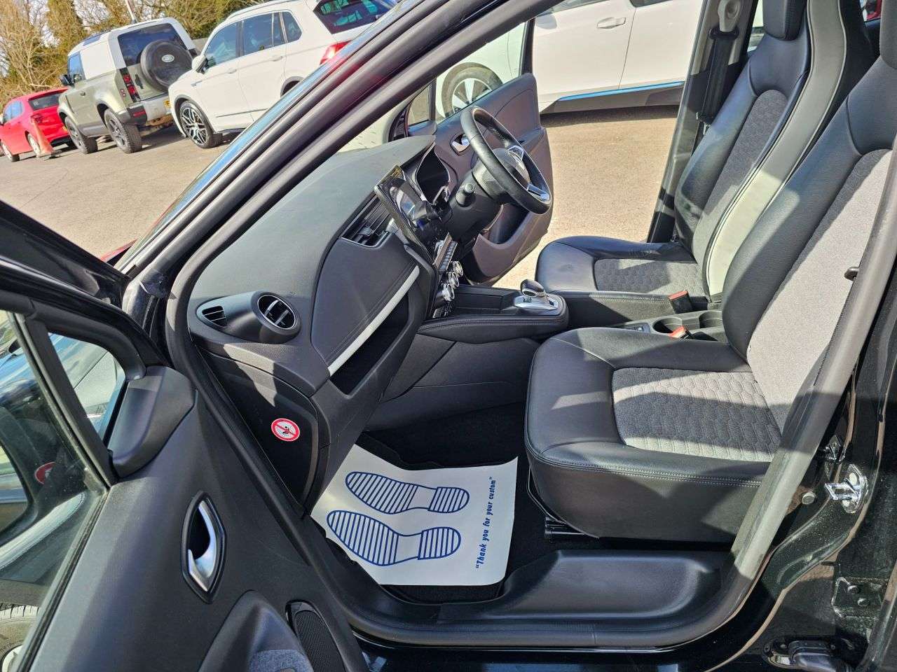 2021 RENAULT ZOE 2021 RENAULT ZOE
