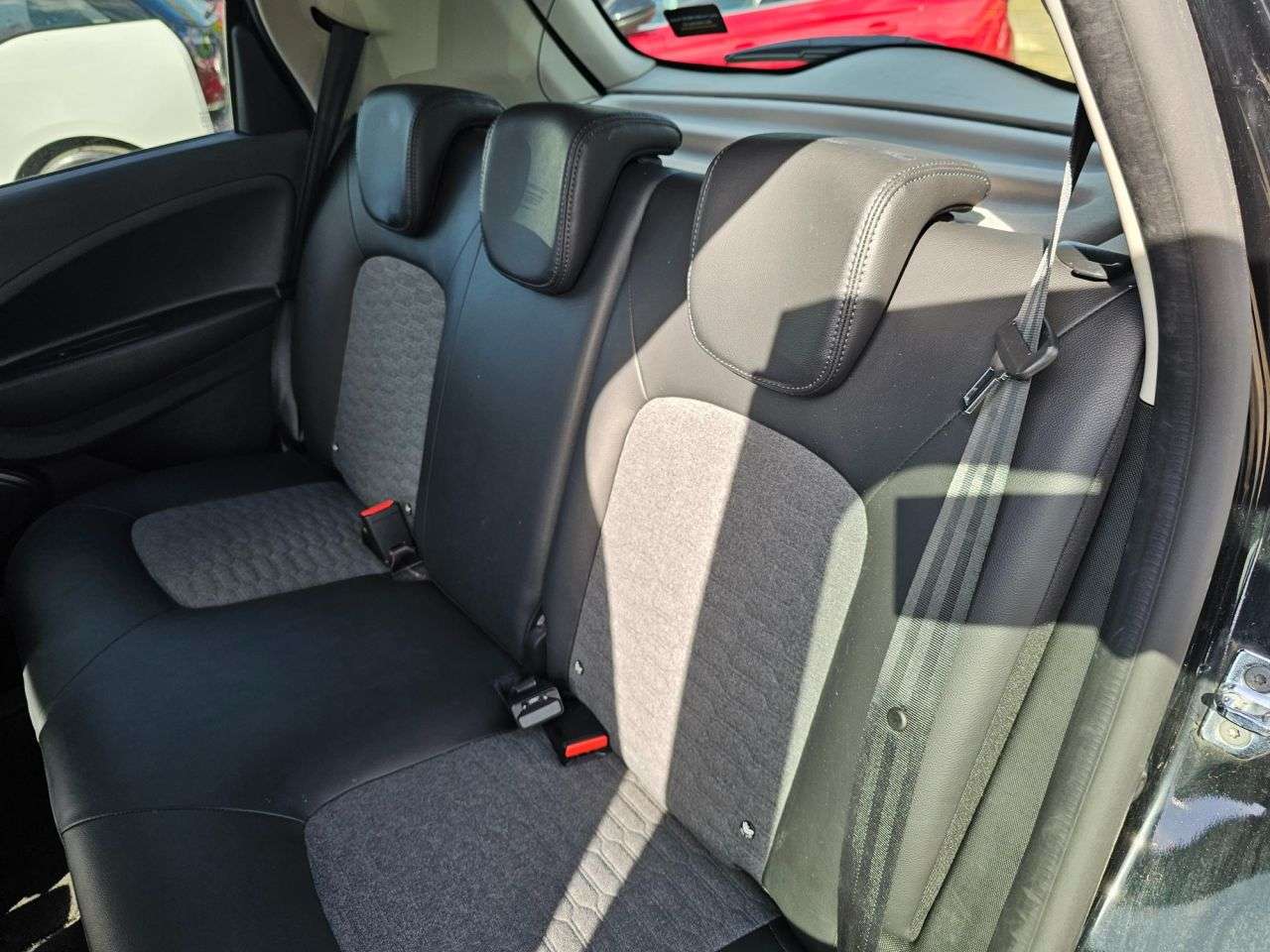 2021 RENAULT ZOE 2021 RENAULT ZOE