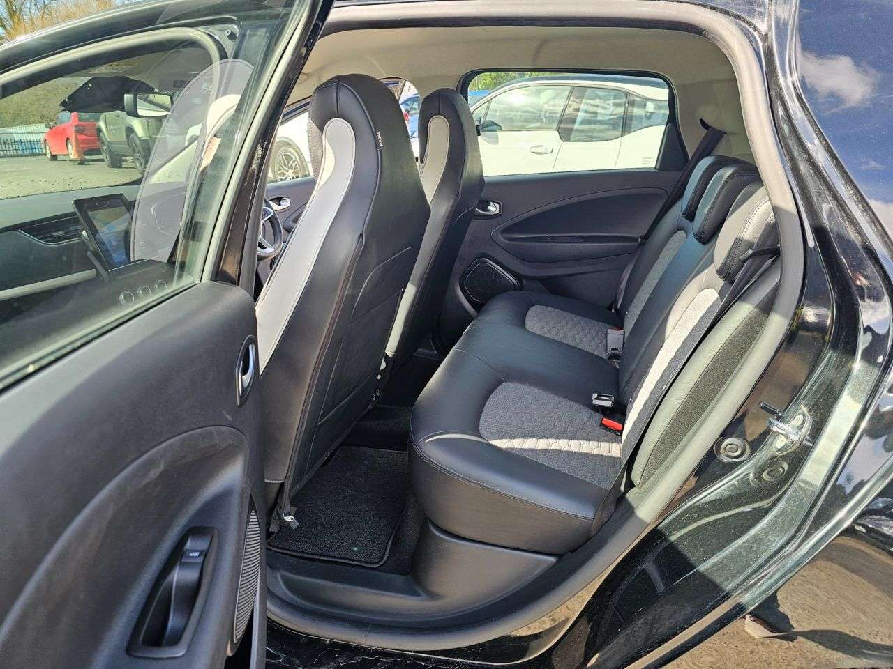 2021 RENAULT ZOE 2021 RENAULT ZOE