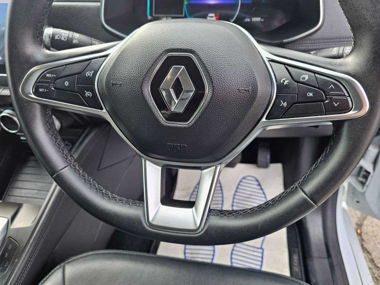 2021 RENAULT ZOE 2021 RENAULT ZOE