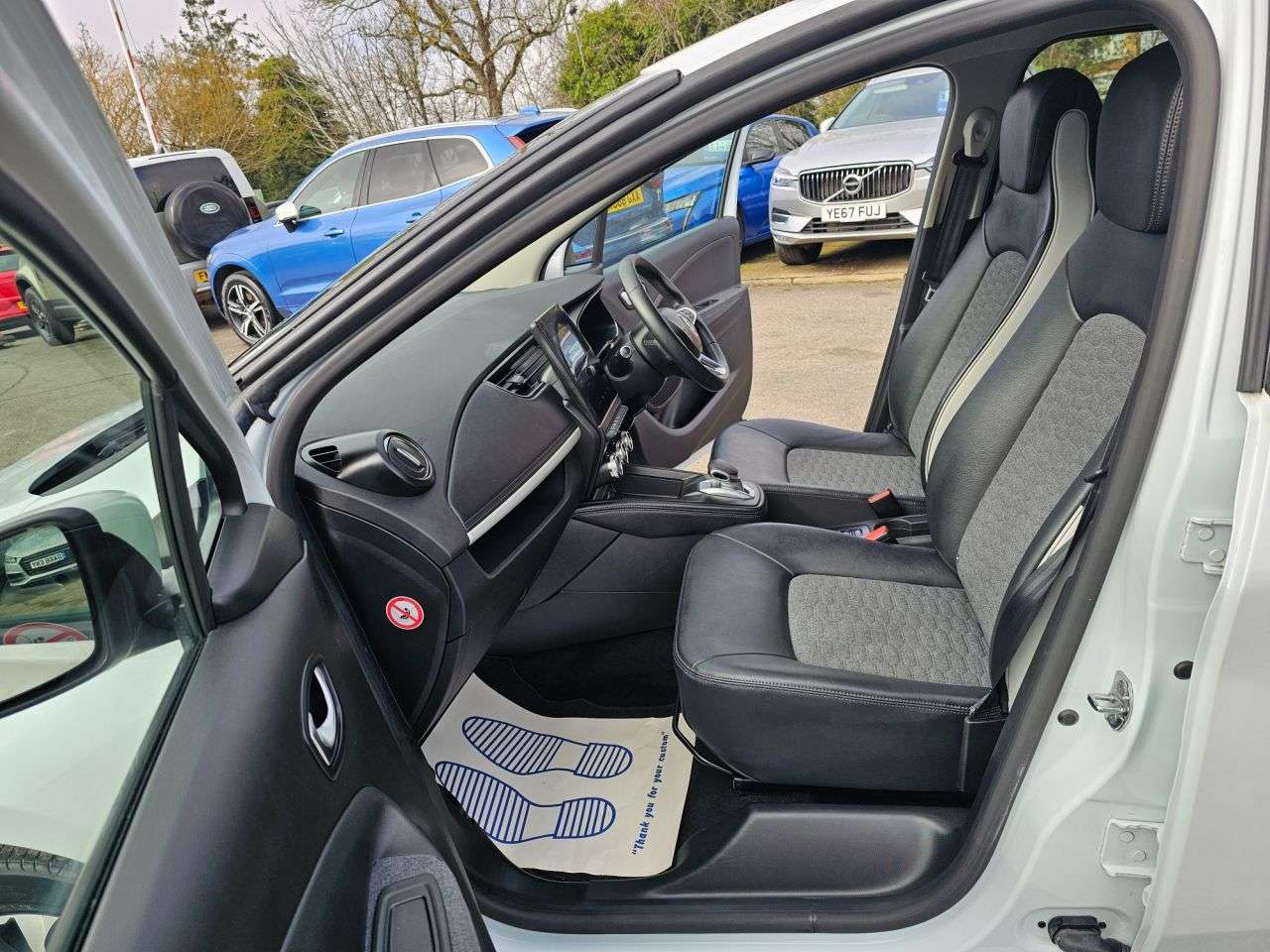 2021 RENAULT ZOE 2021 RENAULT ZOE