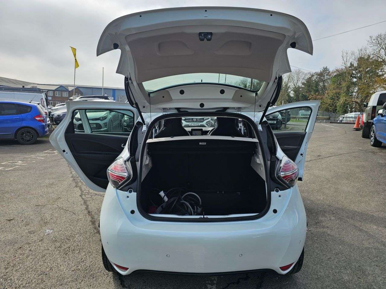 2021 RENAULT ZOE 2021 RENAULT ZOE