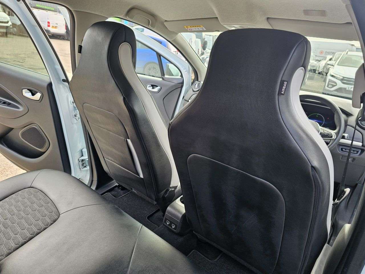 2021 RENAULT ZOE 2021 RENAULT ZOE